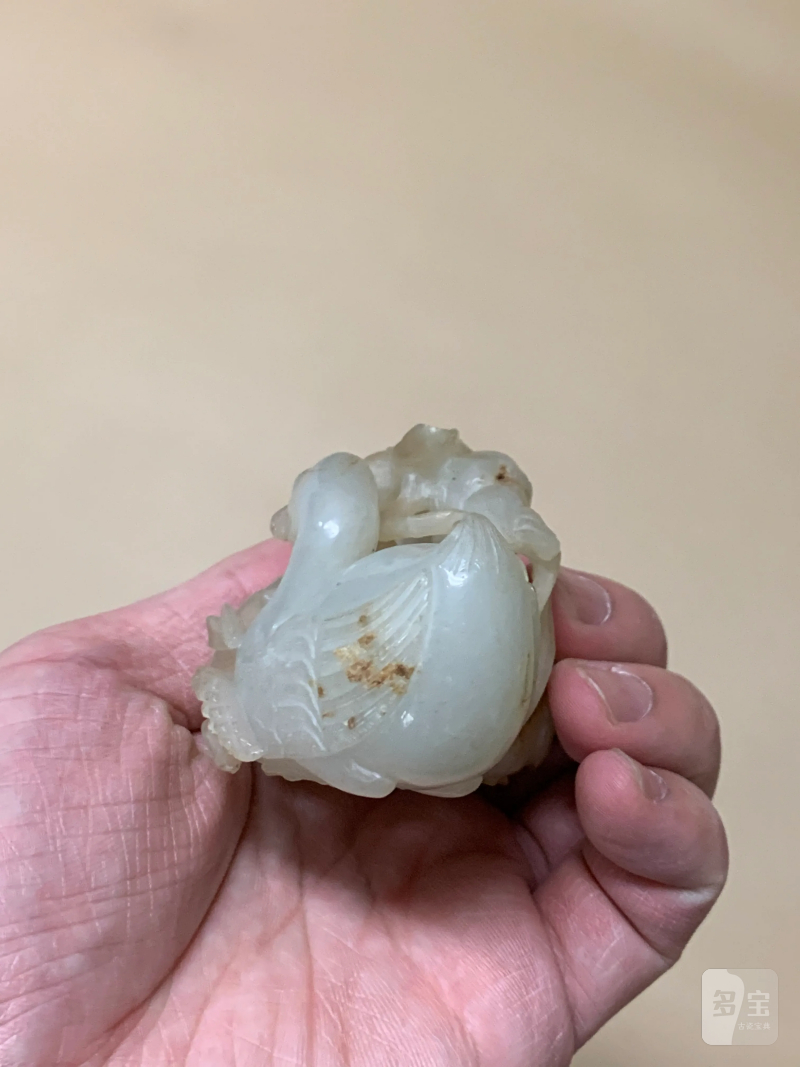 清 白玉荷花鸳鸯如意摆件 - 图3